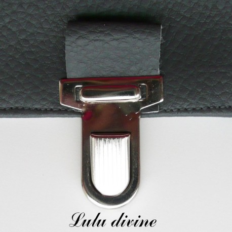 Fermoir cartable Attache cartable / Pochette / Porte-feuille Argenté