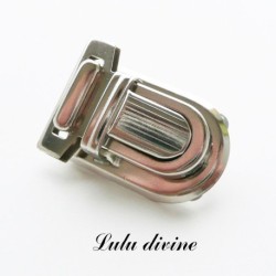 Fermoir cartable Attache cartable / Pochette / Porte-feuille Argenté