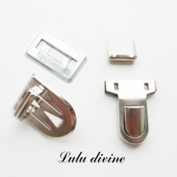 Fermoir cartable Attache cartable / Pochette / Porte-feuille Argenté