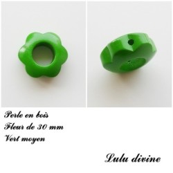 Perle bois Fleur 30 mm avec trous