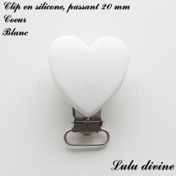 Pince / Clip en silicone, attache tétine, passant de 20 mm Coeur 2