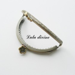 Fermoir claps Fleur demi cercle porte monnaie de 8.5 cm métal Bronze