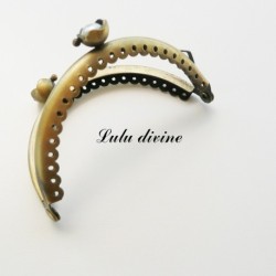 Fermoir claps Fleur demi cercle porte monnaie de 8.6 cm métal Bronze, Fleur perle 