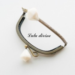 Fermoir claps Fleur demi cercle porte monnaie de 8.8 cm métal Bronze, Fleur perle Vert