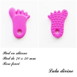 Pied en silicone de 70 x 50 mm, spécial dentition / Hochet / Attache tétine 