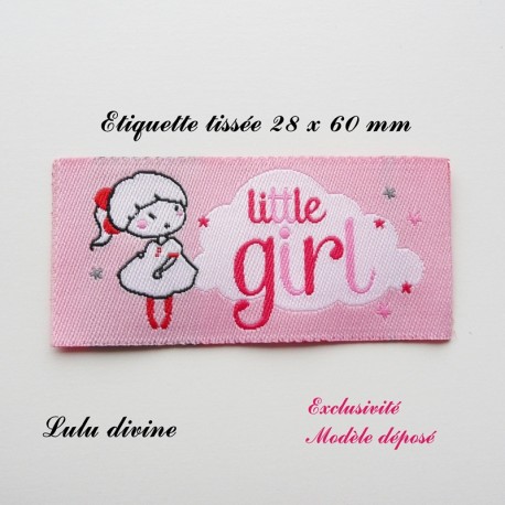 Étiquette tissée : Little girl (rose Nuage Petite fille)