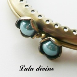 Fermoir claps Fleur demi cercle porte monnaie de 8.6 cm métal Bronze, Fleur perle 