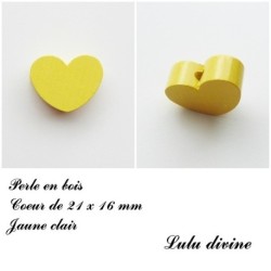 Perle en bois de 21 x 16 mm, Perle plate Coeur