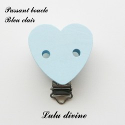 Pince / Clip en bois, attache tétine, passant, Coeur