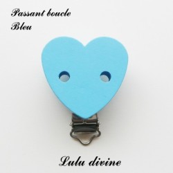 Pince / Clip en bois, attache tétine, passant, Coeur