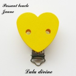 Pince / Clip en bois, attache tétine, passant, Coeur