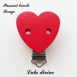 Pince / Clip en bois, attache tétine, passant, Coeur