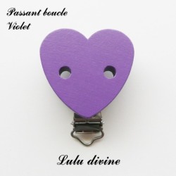 Pince / Clip en bois, attache tétine, passant, Coeur