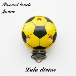 Pince / Clip en bois, attache tétine, passant, Ballon de foot