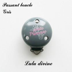 Pince / Clip en bois, attache tétine, passant, Petite princesse, Couronne