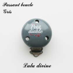 Pince / Clip en bois, attache tétine, passant, Petit diable