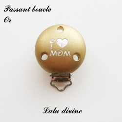 Pince / Clip en bois, attache tétine, passant,  I Love Mom 2