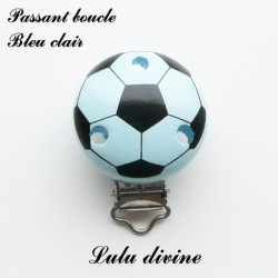 Pince / Clip en bois, attache tétine, passant, Ballon de foot