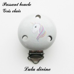 Pince / Clip en bois, attache tétine, passant, Licorne