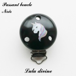 Pince / Clip en bois, attache tétine, passant, Licorne