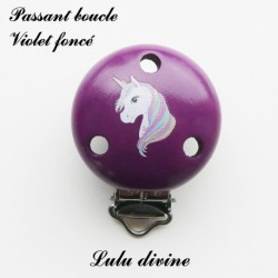 Pince / Clip en bois, attache tétine, passant, Licorne