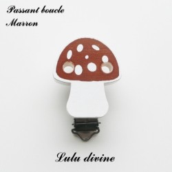 Pince / Clip en bois, attache tétine, passant, Champignon