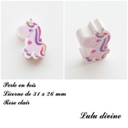 Perle en bois de 31 x 26 mm, Perle plate Licorne