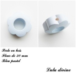 Perle bois Fleur 30 mm avec trous