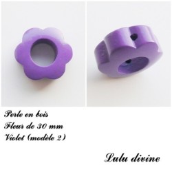 Perle bois Fleur 30 mm avec trous