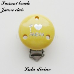 Pince / Clip en bois, attache tétine, passant,  I Love Mom