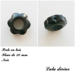 Perle bois Fleur 30 mm avec trous
