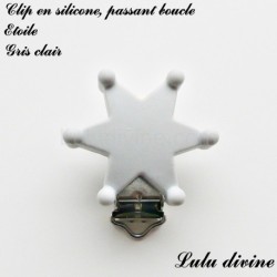 Pince / Clip en silicone, attache tétine, passant, Etoile