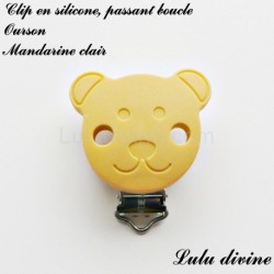 Pince / Clip en silicone, attache tétine, passant, Ourson