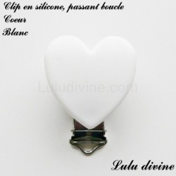 Pince / Clip en silicone, attache tétine, passant, Coeur