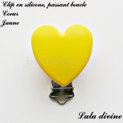 Pince / Clip en silicone, attache tétine, passant, Coeur