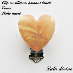 Pince / Clip en silicone, attache tétine, passant, Coeur
