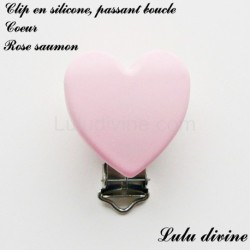 Pince / Clip en silicone, attache tétine, passant, Coeur