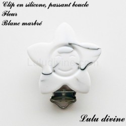 Pince / Clip en silicone, attache tétine, passant, Fleur