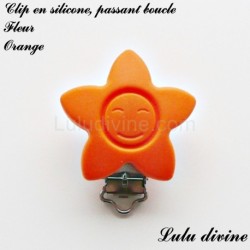 Pince / Clip en silicone, attache tétine, passant, Fleur