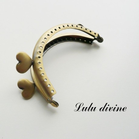 Fermoir claps demi cercle mini porte monnaie 8.6 cm métal bronze