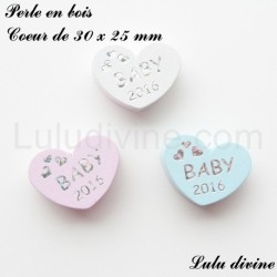 Perle en bois Coeur 30 x 25 mm Baby 2015 : Bleu clair