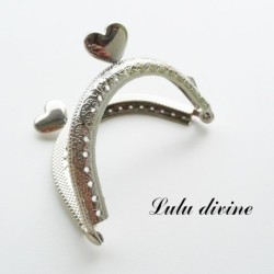 Fermoir claps Coeur demi cercle porte monnaie de 7.5 cm métal Argenté